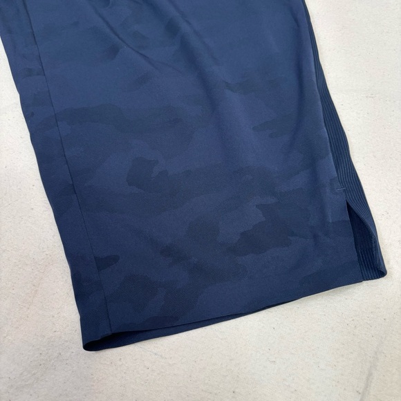 Athleta Brooklyn Ankle Camo Print Pant Plus Size 26 Navy Blue Camo 27.5” Inseam - Picture 16 of 16